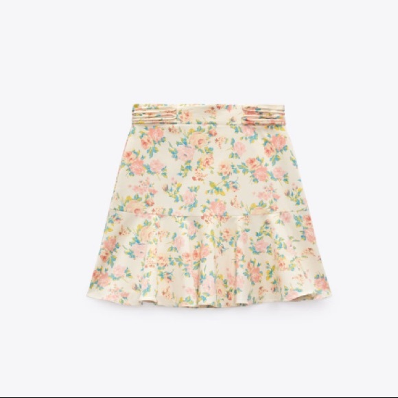 Zara NWT floral print mini skirt - Picture 4 of 9
